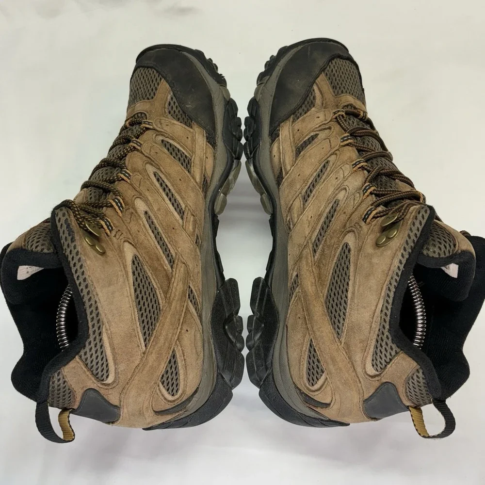 Merrell Moab 3 Mid Waterproof Hiking Boots Men's Size US 10.5 Earth Brown J06051